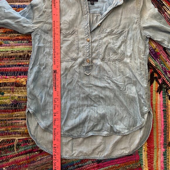 American Eagle Outfitters Light Blue Denim Boyfriend Fit Button Down Boho Beach - Picture 7 of 7